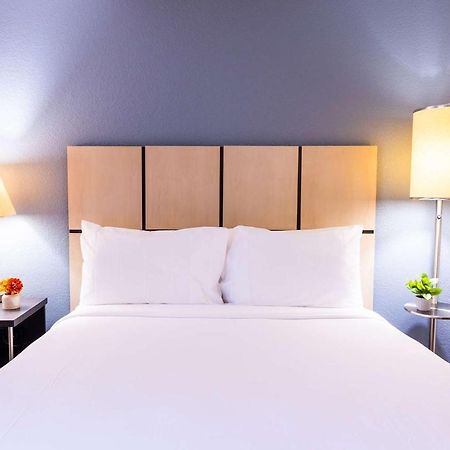 Sonesta Simply Suites Oklahoma City Airport Exteriör bild