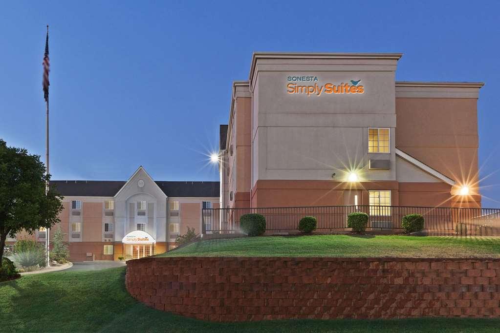Sonesta Simply Suites Oklahoma City Airport Exteriör bild